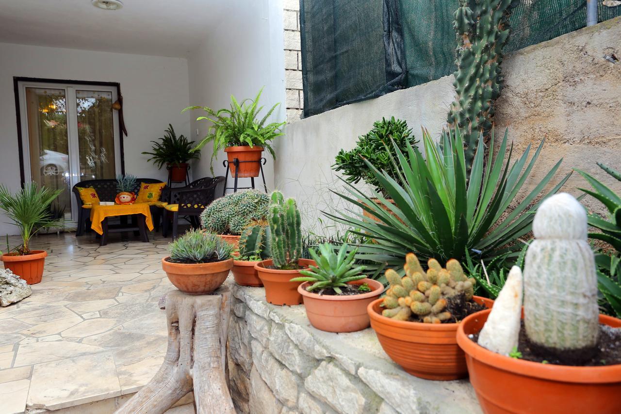Apartments M&J Supetar Luaran gambar