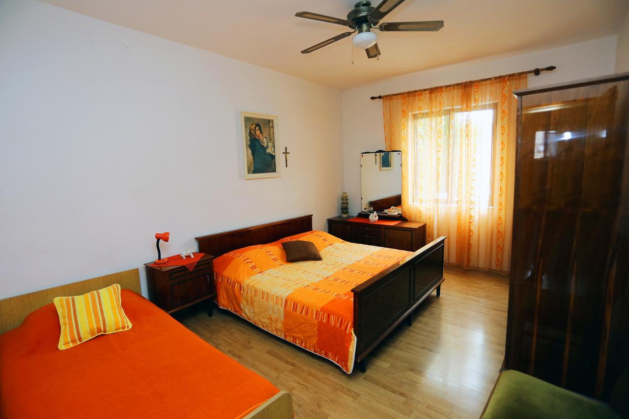 Apartments M&J Supetar Luaran gambar